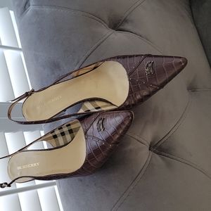 Burberry pumps/ slingback/ heels